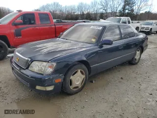 1998 Lexus LS 400 Luxury Sdn with VIN JT8BH28F2W0101991, listed as a Copart auction lot 82036394 with 211,138 mi miles and Clean Title. Bid and sale history available at carsss.com. Image 1.