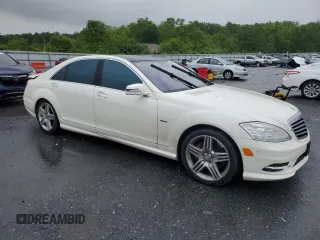 2012 Mercedes-Benz S 550 with VIN WDDNG9EB6CA454404, listed as a Copart auction lot 58082345 with 107,699 mi miles and Salvage title. Bid and sale history available at DreamBid. Image 4.