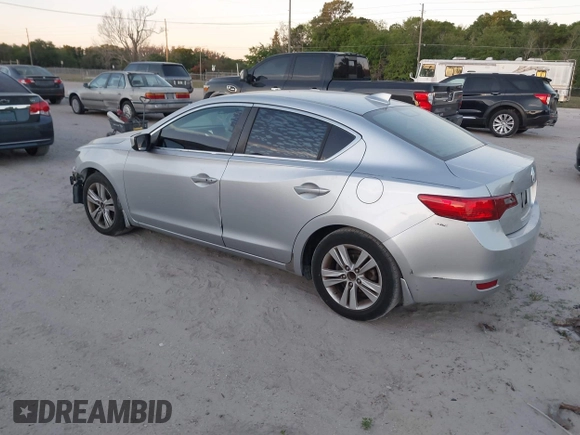 2013 Acura ILX with VIN 19VDE1F39DE010087, listed as a IAAI auction lot 41832973 with 214,137 mi miles. Bid and sale history available at carsss.com. Image 3.