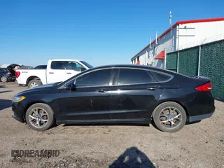 2018 Ford Fusion SE with VIN 3FA6P0HD4JR166915, listed as a IAAI auction lot 42043918 with 67,337 mi miles. Bid and sale history available at carsss.com. Image 14.