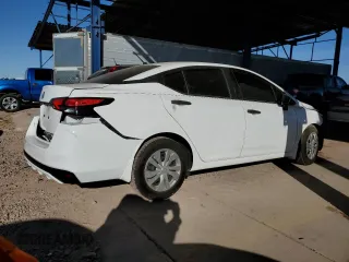 2021 Nissan Versa S with VIN 3N1CN8DV1ML923683, listed as a Copart auction lot 46352195 with 68,026 mi miles and Salvage Title. Bid and sale history available at carsss.com. Image 3.