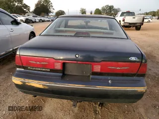 1989 Ford Thunderbird z VIN 1FAPP6047KH147586, wystawiony jako Copart lot #81057294 z przebiegiem 249 369 mil mil oraz Szkoda całkowita • Salvage title. Historia ofert i sprzedaży dostępna na DreamBid. Obrazek 6.