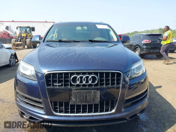 2015 Audi Q7 Premium Plus with VIN WA1LMAFE4FD019074, listed as a IAAI auction lot 42399852 with 164,010 mi miles and . Bid and sale history available at DreamBid. Image 6.