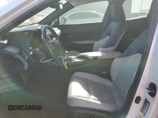 2019 Lexus UX 200 with VIN JTHY3JBH5K2014971, listed as a Copart auction lot 52124135 with 75,121 mi miles and Salvage title. Bid and sale history available at DreamBid. Image 7.