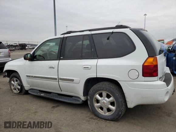 2003 GMC Envoy SLT with VIN 1GKDT13S332293112, listed as a Copart auction lot 43721225 with 139,471 mi miles and Salvage Title. Bid and sale history available at carsss.com. Image 2.