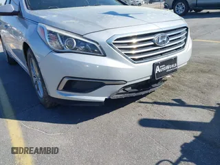 2017 Hyundai Sonata 2.4L with VIN 5NPE24AF8HH586326, listed as a IAAI auction lot 41811836 with 109,860 mi miles and . Bid and sale history available at carsss.com. Image 18.