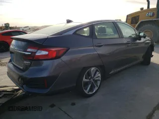 2018 Honda Clarity Touring with VIN JHMZC5F33JC001848, listed as a Copart auction lot 71742292 with 73,194 mi miles. Bid and sale history available at carsss.com. Image 3.
