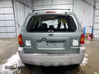2005 Ford Escape Hybrid with VIN 1FMCU96H55KB87200, listed as a Copart auction lot 44643455 with Not provided miles and Salvage title. Bid and sale history available at DreamBid. Image 6.