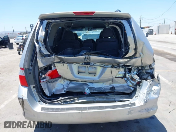2006 Honda Odyssey EX с VIN 5FNRL38416B456655, выставлен на аукционе IAAI как лот 42543308 с пробегом 291 626 миль миль и . История ставок и продаж доступна на DreamBid. Изображение 17.