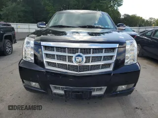 2011 Cadillac Escalade ESV Platinum Edition z VIN 1GYS4KEF3BR273514, wystawiony jako Copart lot #66936294 z przebiegiem 166 611 mil mil oraz Szkoda całkowita • Salvage title. Historia ofert i sprzedaży dostępna na DreamBid. Obrazek 5.