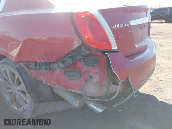 2009 Lincoln MKS с VIN 1LNHM94R59G619360, выставлен на аукционе IAAI как лот 41709015 с пробегом 280 354 миль миль и . История ставок и продаж доступна на DreamBid. Изображение 6.