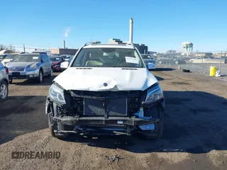 2019 Mercedes-Benz GLS 450 with VIN 4JGDF6EE1KB237803, listed as a IAAI auction lot 41441560 with 27,869 mi miles and . Bid and sale history available at DreamBid. Image 12.
