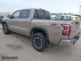 2024 Nissan Frontier PRO-4X with VIN 1N6ED1EK5RN653351, listed as a IAAI auction lot 41083223 with 4,423 mi miles. Bid and sale history available at carsss.com. Image 3.