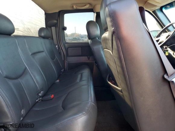 2005 Chevrolet Silverado 1500 LT with VIN 2GCEC19T751225768, listed as a Copart auction lot 79506054 with 212,068 mi miles and Salvage Title. Bid and sale history available at carsss.com. Image 10.