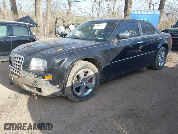 2010 Chrysler 300 Touring with VIN 2C3CA5CV2AH134024, listed as a IAAI auction lot 41899901 with 164,797 mi miles. Bid and sale history available at carsss.com. Image 18.