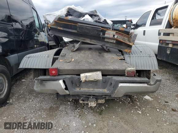 2022 Ford F-350 XL with VIN 1FT8W3DT1NEG22706, listed as a Copart auction lot 44032965 with 352,453 mi miles and Non Repairable. Bid and sale history available at DreamBid. Image 6.