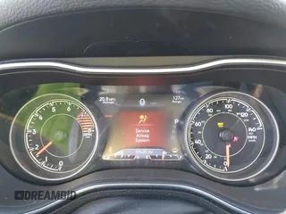 2022 Jeep Cherokee Limited z VIN 1C4PJMDX4ND513178, wystawiony jako IAAI lot #41636443 z przebiegiem 59 635 mil mil oraz . Historia ofert i sprzedaży dostępna na DreamBid. Obrazek 7.