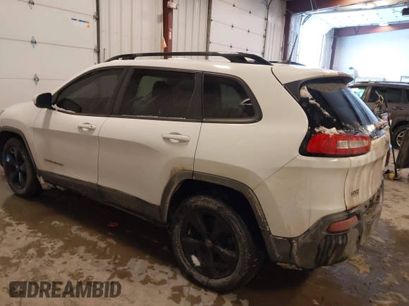 2016 Jeep Cherokee Latitude with VIN 1C4PJMCS5GW219429, listed as a IAAI auction lot 41578760 with 161,964 mi miles and . Bid and sale history available at carsss.com. Image 3.