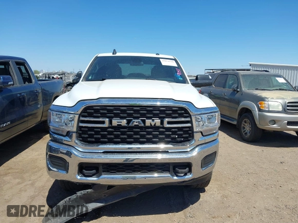 2022 Ram 2500 Big Horn with VIN 3C6UR5DL3NG344991, listed as a IAAI auction lot 42054720 with 47,125 mi miles. Bid and sale history available at carsss.com. Image 11.