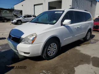 2012 Kia Sedona LX with VIN KNDMG4C75C6418908, listed as a Copart auction lot 75658454 with 203,375 mi miles and Salvage Title. Bid and sale history available at carsss.com. Image 1.