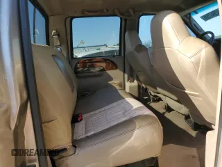 2003 Ford F-350 XL with VIN 1FTSW31F63EA39632, listed as a Copart auction lot 52947705 with 372,288 mi miles and Salvage title. Bid and sale history available at DreamBid. Image 10.