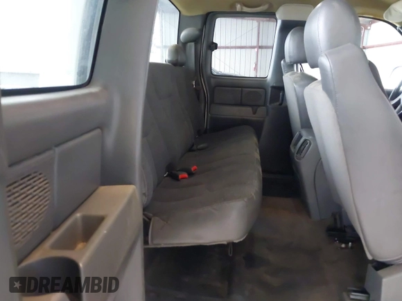 2005 Chevrolet Silverado 1500 LS with VIN 2GCEC19T051227099, listed as a IAAI auction lot 41489414 with 187,224 mi miles and . Bid and sale history available at DreamBid. Image 8.