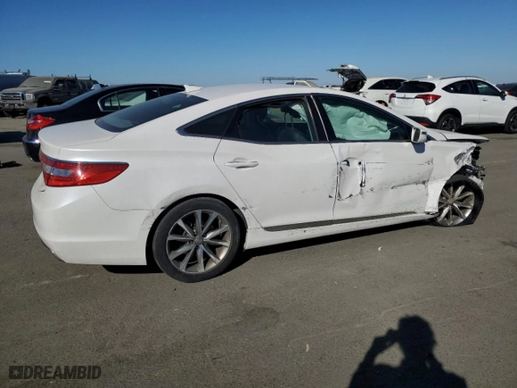 2015 Hyundai Azera with VIN KMHFG4JG9FA483222, listed as a Copart auction lot 76129724 with 49,856 mi miles and Salvage Title. Bid and sale history available at carsss.com. Image 3.