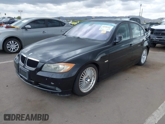 2008 BMW 3 Series 328i with VIN WBAVC53588F009312, listed as a IAAI auction lot 42180567 with 87,939 mi miles and . Bid and sale history available at DreamBid. Image 2.