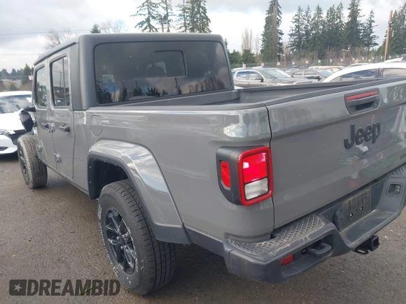 2021 Jeep Gladiator Willys with VIN 1C6HJTAG5ML616706, listed as a IAAI auction lot 41367142 with 50,951 mi miles and . Bid and sale history available at carsss.com. Image 3.
