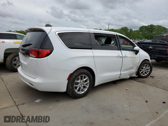 2023 Chrysler Voyager LX z VIN 2C4RC1CG0PR601874, wystawiony jako Copart lot #56747115 z przebiegiem 51 210 mil mil oraz Nie do naprawy. Historia ofert i sprzedaży dostępna na DreamBid. Obrazek 3.
