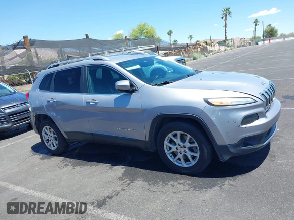 2017 Jeep Cherokee Latitude with VIN 1C4PJMCB1HD213964, listed as a IAAI auction lot 42263437 with 105,618 mi miles and . Bid and sale history available at DreamBid. Image 17.