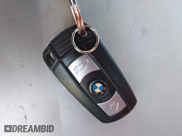 2009 BMW 3 Series 328i with VIN WBAWV13539P122930, listed as a IAAI auction lot 41970289 with 54,151 mi miles and . Bid and sale history available at DreamBid. Image 11.