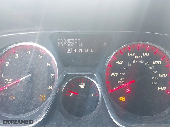 2014 GMC Acadia SLT with VIN 1GKKRRKD5EJ120191, listed as a IAAI auction lot 40817995 with 207,987 mi miles. Bid and sale history available at carsss.com. Image 15.