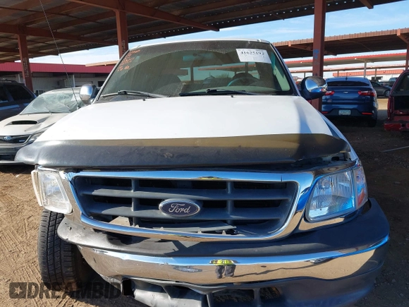2000 Ford F-150 with VIN 2FTPX17LXYCA23919, listed as a IAAI auction lot 41625192 with 141,028 mi miles and . Bid and sale history available at DreamBid. Image 12.