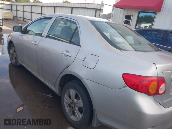 2010 Toyota Corolla z VIN 1NXBU4EE2AZ235143, wystawiony jako IAAI lot #42296343 z przebiegiem 194 187 mil mil oraz . Historia ofert i sprzedaży dostępna na DreamBid. Obrazek 3.