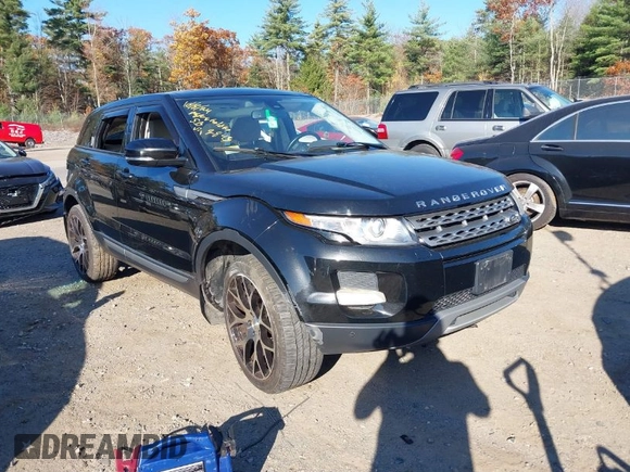 2013 Land Rover Range Rover Evoque Pure Plus with VIN SALVP2BGXDH752845, listed as a IAAI auction lot 40680273 with 145,274 mi miles. Bid and sale history available at carsss.com. Image 1.