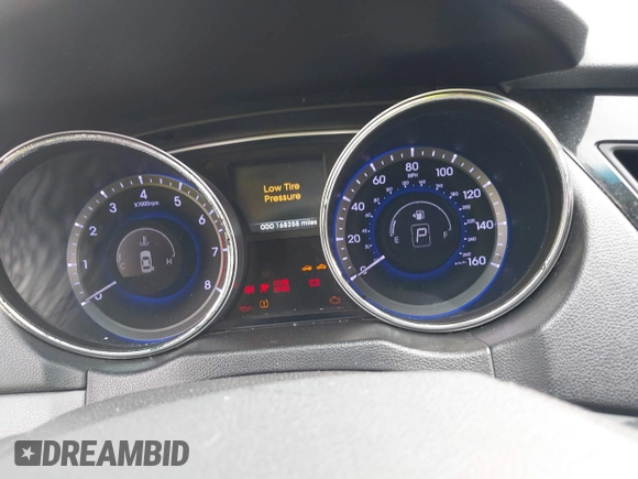 2014 Hyundai Sonata SE with VIN 5NPEC4AC3EH888752, listed as a IAAI auction lot 42106675 with 168,258 mi miles and . Bid and sale history available at DreamBid. Image 7.