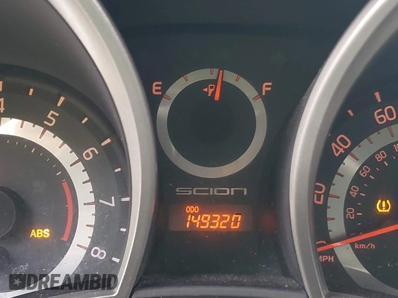 2011 Scion tC z VIN JTKJF5C75B3010638, wystawiony jako IAAI lot #42127293 z przebiegiem 149 320 mil mil oraz . Historia ofert i sprzedaży dostępna na DreamBid. Obrazek 16.