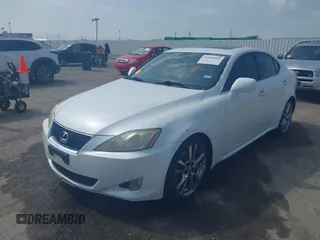 2008 Lexus IS 250 z VIN JTHBK262285083693, wystawiony jako IAAI lot #41918585 z przebiegiem 111 040 mil mil oraz . Historia ofert i sprzedaży dostępna na DreamBid. Obrazek 2.