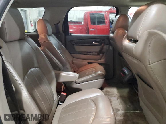 2016 GMC Acadia Denali z VIN 1GKKVTKD1GJ225693, wystawiony jako Copart lot #51792145 z przebiegiem Nie podano mil oraz Czysty tytuł • Clean title. Historia ofert i sprzedaży dostępna na DreamBid. Obrazek 11.