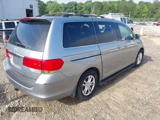 2008 Honda Odyssey Touring с VIN 5FNRL38828B083308, выставлен на аукционе IAAI как лот 42466546 с пробегом 209 059 миль миль и . История ставок и продаж доступна на DreamBid. Изображение 4.