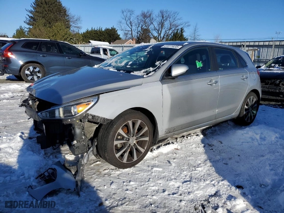 2020 Hyundai Elantra GT with VIN KMHH35LE0LU121957, listed as a Copart auction lot 41511435 with NaN miles and Salvage Title. Bid and sale history available at carsss.com. Image 1.