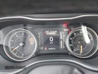 2019 Jeep Cherokee Latitude Plus с VIN 1C4PJLLB7KD479071, выставлен на аукционе IAAI как лот 41799168 с пробегом 102 665 миль миль и . История ставок и продаж доступна на DreamBid. Изображение 7.