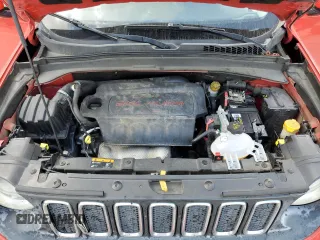 2016 Jeep Renegade Latitude z VIN ZACCJABT2GPD08864, wystawiony jako Copart lot #53535135 z przebiegiem 162 544 mil mil oraz Szkoda całkowita • Salvage title. Historia ofert i sprzedaży dostępna na DreamBid. Obrazek 12.