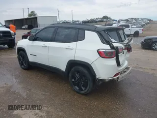 2020 Jeep Compass Latitude with VIN 3C4NJCBB9LT118042, listed as a IAAI auction lot 41811634 with 62,717 mi miles and . Bid and sale history available at carsss.com. Image 3.
