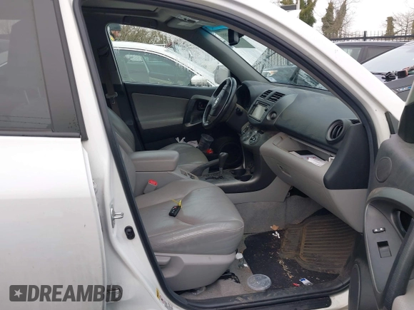 2012 Toyota RAV4 Limited with VIN 2T3DF4DV2CW177761, listed as a IAAI auction lot 41613881 with 140,183 mi miles. Bid and sale history available at carsss.com. Image 5.