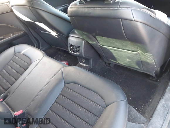2018 Ford Fusion SE with VIN 3FA6P0HD0JR158536, listed as a IAAI auction lot 41695179 with 114,815 mi miles. Bid and sale history available at carsss.com. Image 8.