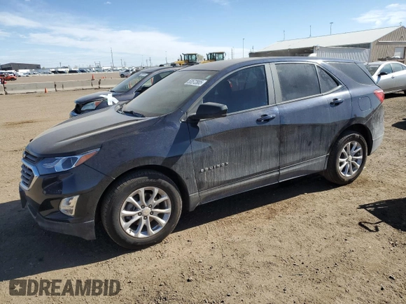 2021 Chevrolet Equinox LS z VIN 3GNAXHEV7MS105577, wystawiony jako Copart lot #53572885 z przebiegiem 50 928 mil mil oraz Szkoda całkowita • Salvage title. Historia ofert i sprzedaży dostępna na DreamBid. Obrazek 1.