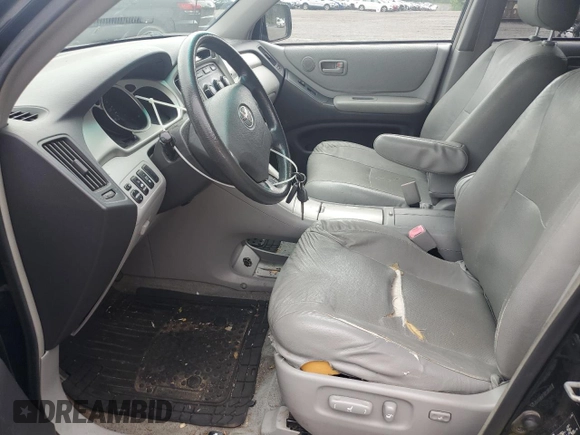 2005 Toyota Highlander z VIN JTEEP21A850090649, wystawiony jako Copart lot #61280015 z przebiegiem 220 506 mil mil oraz Czysty tytuł • Clean title. Historia ofert i sprzedaży dostępna na DreamBid. Obrazek 7.