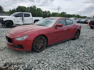 2014 Maserati Ghibli S Q4 z VIN ZAM57RTA7E1128937, wystawiony jako Copart lot #54492205 z przebiegiem 79 897 mil mil oraz Szkody całkowita. Historia ofert i sprzedaży dostępna na DreamBid. Obrazek 1.
